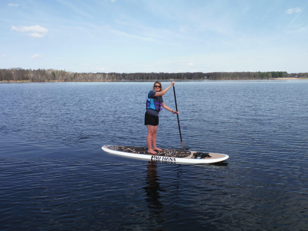 Anna on SUP