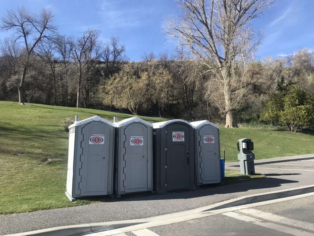 potties