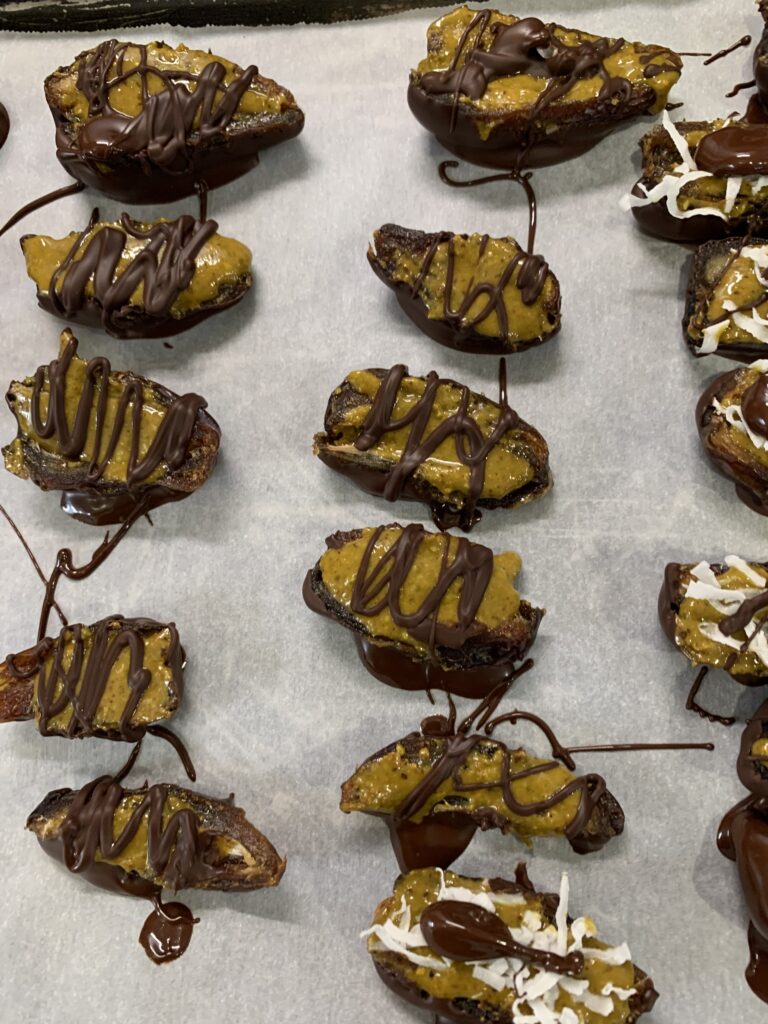 Pistachio butter Dates